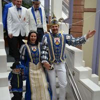Bild vergr&ouml;&szlig;ern: Faschingsnarren st&uuml;rmen das Rathaus, in Alzenau beginnt die 5. Jahreszeit (11)