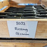 Bild vergr&ouml;&szlig;ern: Abf&uuml;llung des Rieslings der Stadt Alzenau (3)
