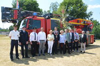 Bild vergr&ouml;&szlig;ern: Fahrzeugweihe Feuerwehr