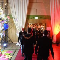 Bild vergr&ouml;&szlig;ern: Am Mittwoch, 1. Januar 2025, lud die Stadt Alzenau ihre B&uuml;rgerinnen und B&uuml;rger zum traditionellen Neujahrsempfang in die festlich geschm&uuml;ckte Prischo&szlig;halle ein. Schwerpunkt der Veranstaltung war die Ansprache von B&uuml;rgermeister Stephan Noll, in der er die Herausforderungen des vergangenen Jahres thematisierte und einen zuversichtlichen Ausblick auf die Zukunft der Stadt gab.
