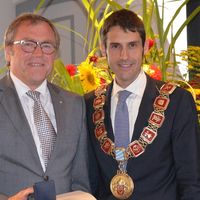 Bild vergr&ouml;&szlig;ern: Ehrung langj&auml;hriger Stadtr&auml;te 2014 (21)