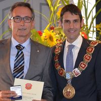 Bild vergr&ouml;&szlig;ern: Ehrung langj&auml;hriger Stadtr&auml;te 2014 (22)