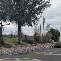 Bild vergr&ouml;&szlig;ern: Neue Fahrradst&auml;nder an der Prischo&szlig;halle und R&auml;uschberghalle (1)