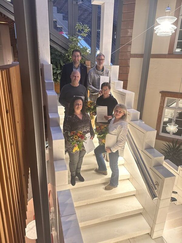 Bild vergr&ouml;&szlig;ern: Stephan Noll, Uwe Waldschmitt, Liselotte Fleckenstein, Thomas Wenzel, Alexandra Schilling und Monika Muckenschnabl
