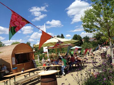 Bild vergr��ern: Winzerpavillon