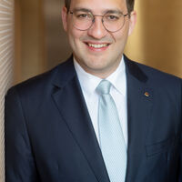 Bild vergr&ouml;&szlig;ern: B&uuml;rgermeister der Stadt Alzenau Stephan Noll


Fotograf: Bj&ouml;rn Friedrich