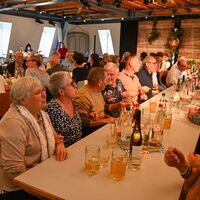 Bild vergr&ouml;&szlig;ern: 06-1206 Jubil&auml;um Thaon Schl&ouml;sschen (274)