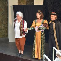 Bild vergr&ouml;&szlig;ern: Premiere des Kindertheaterst&uuml;cks Rumpelstilzchen
