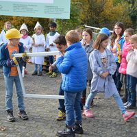 Bild vergr&ouml;&szlig;ern: Spatenstich f&uuml;r den Neubau des Kinderhorts an der 