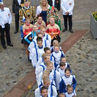 Bild vergr&ouml;&szlig;ern: Die Narren st&uuml;rmen das Alzenauer Rathaus am 11.11. um 11.11 Uhr (1)