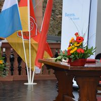 Bild vergr&ouml;&szlig;ern: Bayerisches Kabinett tagt auf Burg Alzenau