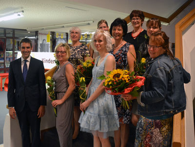 Bild vergr&ouml;&szlig;ern: Das Team der Stadtbibliothek Alzenau
