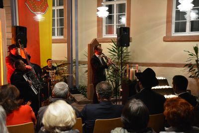 Bild vergr&ouml;&szlig;ern: Band von Roman Kuperschmidt
