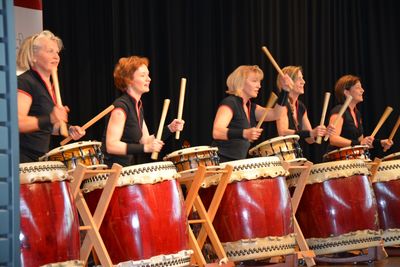 Bild vergr&ouml;&szlig;ern: Taiko Trommlergruppe Sakura No Ki Daiko aus Frankfurt
