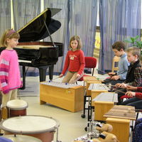 Bild vergr&ouml;&szlig;ern: Workshop Orffinstrumente        