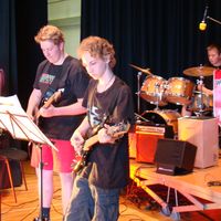 Bild vergr&ouml;&szlig;ern:      Band Pitshfish                          