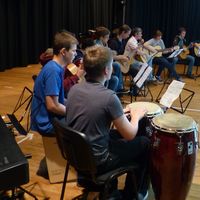 Bild vergr&ouml;&szlig;ern: Gitarrenensemble
