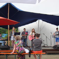 Bild vergr&ouml;&szlig;ern:    Rockband Musikschule Kleinostheim                            
