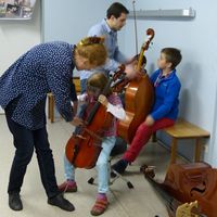 Bild vergr&ouml;&szlig;ern: Instrumenteninformatrion Cello, Kontrabass