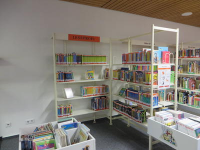 Bild vergr&ouml;&szlig;ern: Das Leseprofi-Regal in der Kinderbibliothek