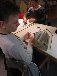 Bild vergr&ouml;&szlig;ern: Buchkunst-Workshop f&uuml;r Anf&auml;nger - Februar 2018
